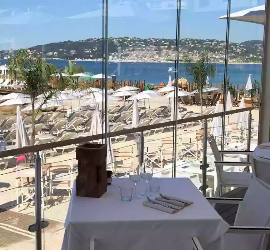 Le Restaurant - L'Esterel - Plage Juan les Pins - Restaurant Antibes bord de mer